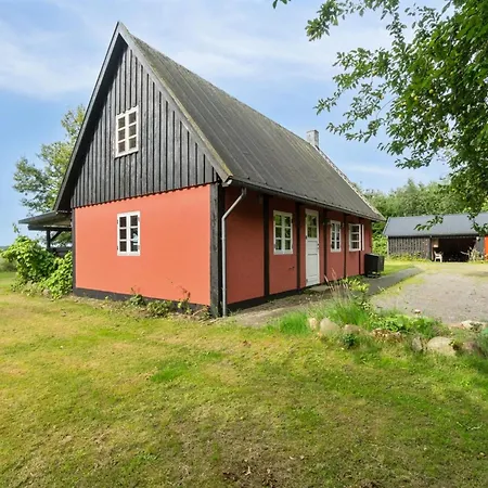 Thana - 8km From The Sea By Interhome *