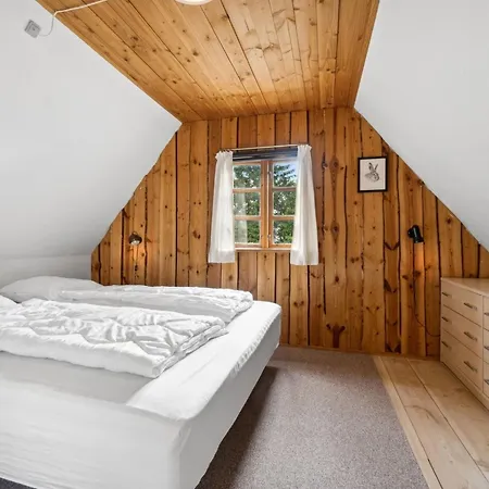 Thana - 8km From The Sea By Interhome *